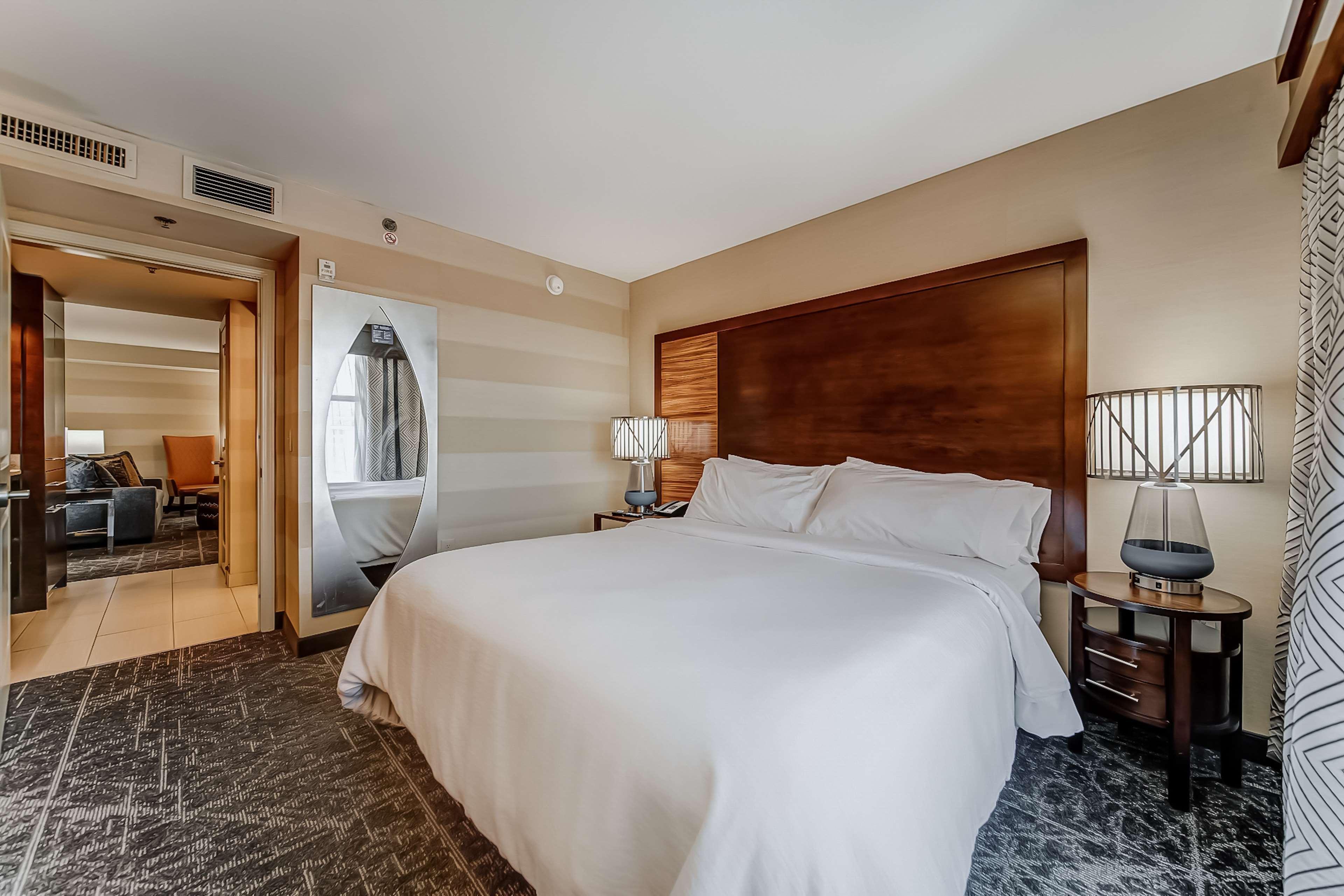 Embassy Suites Atlanta - Kennesaw Town Center Екстериор снимка