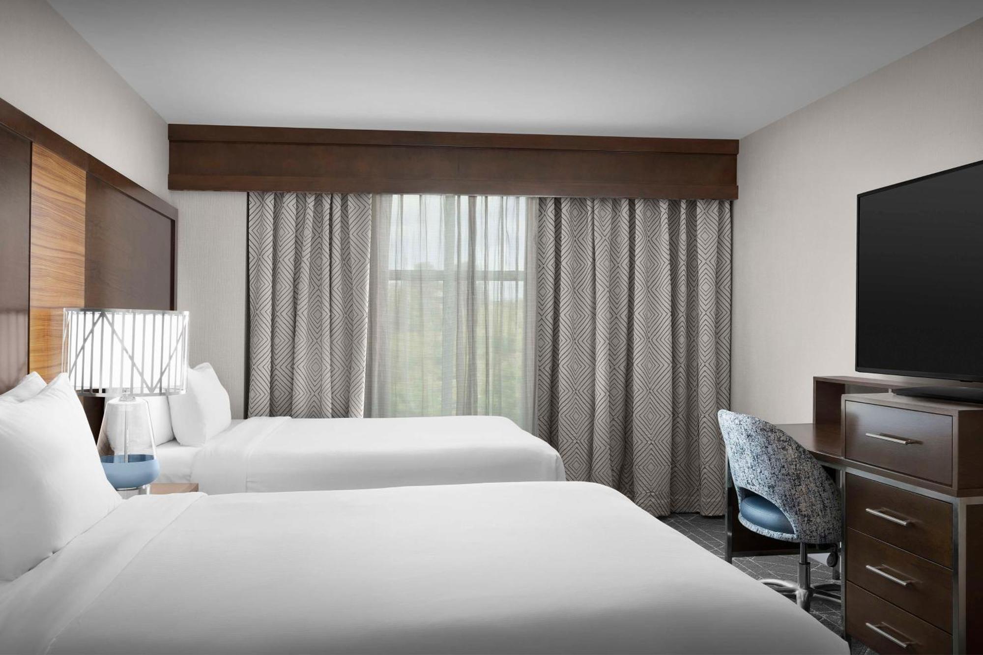 Embassy Suites Atlanta - Kennesaw Town Center Екстериор снимка