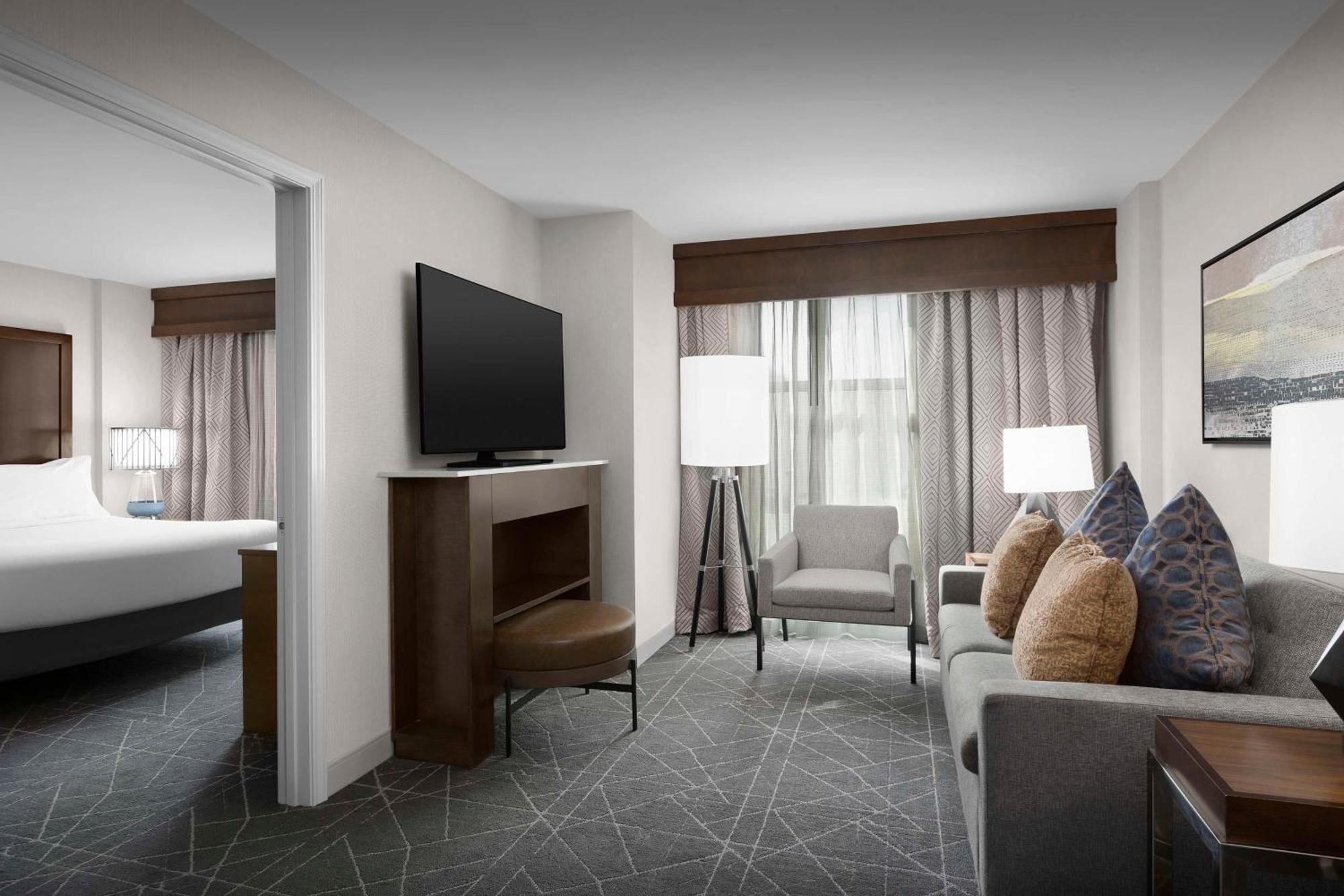 Embassy Suites Atlanta - Kennesaw Town Center Екстериор снимка