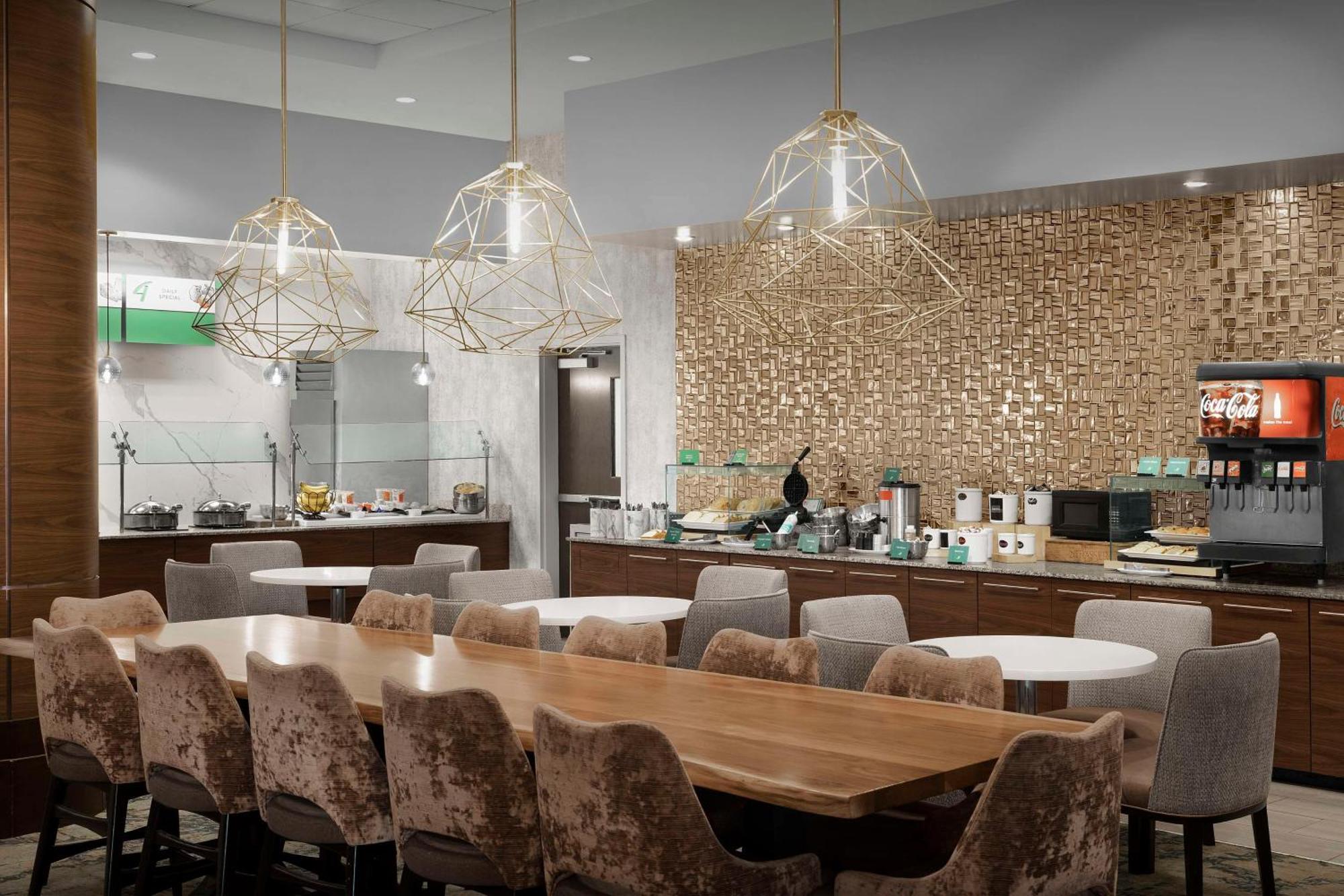 Embassy Suites Atlanta - Kennesaw Town Center Екстериор снимка